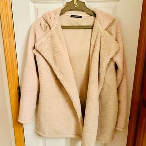 Brandy Melville Saundra Faux Fur Teddy Coat